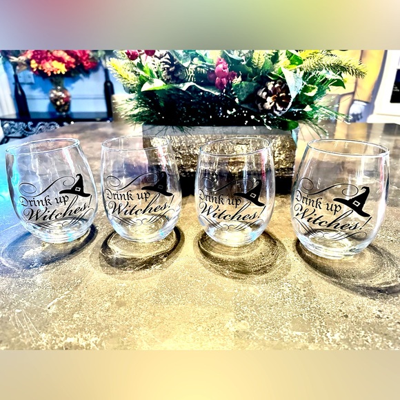 “Drink Up Witches” Halloween Witch Themed Stemless Wine Glasses Set of 4 - Picture 1 of 1